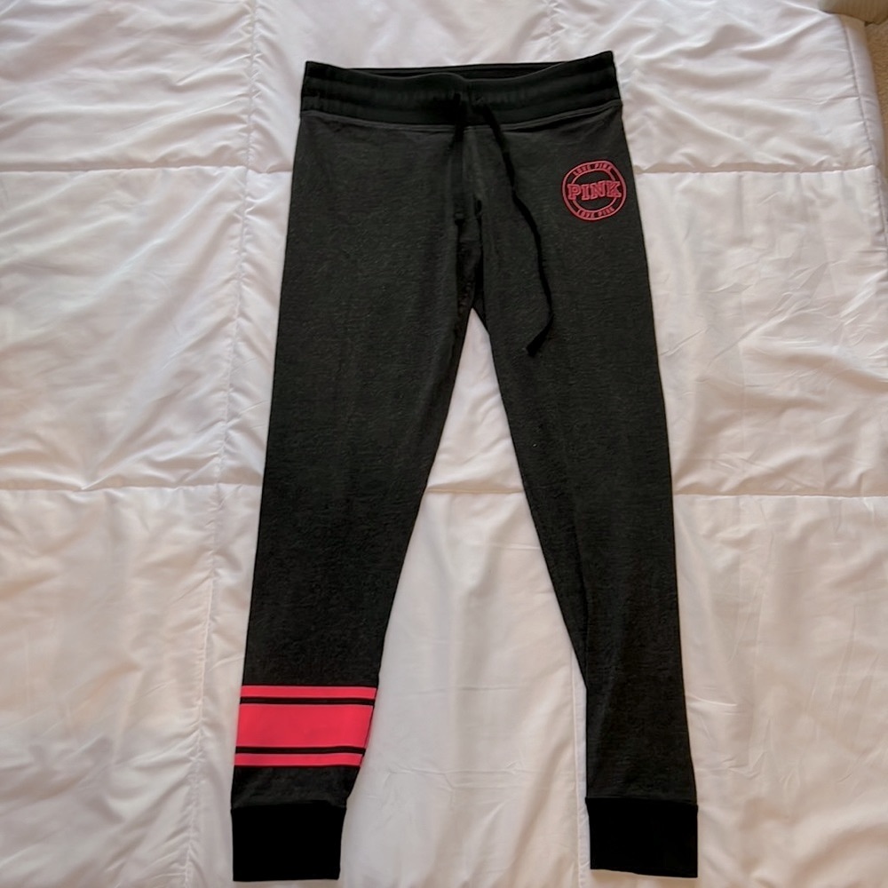 VS Pink Leggings